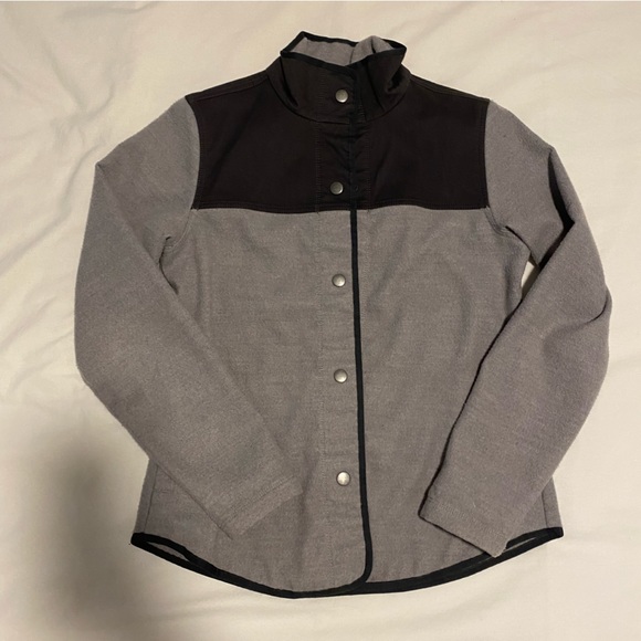 Columbia snap button shacket - Picture 1 of 4